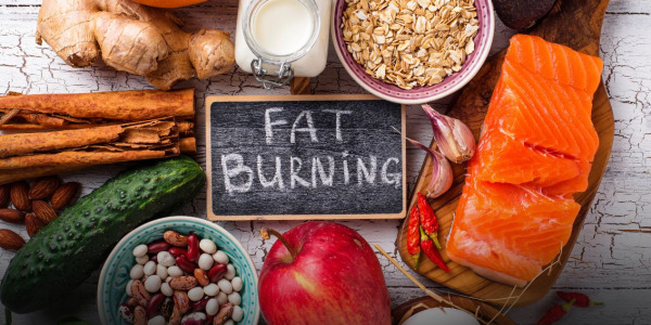 Suplimente pentru arderea grăsimilor: rezultate mai rapide în antrenamente și definire musculară